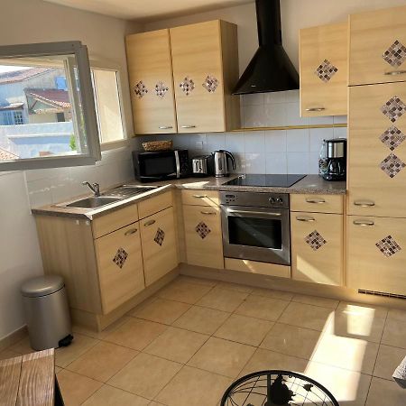 Plein Sud, Bel Appartement 20 Metres De La Plage La Capte Hyeres Ngoại thất bức ảnh